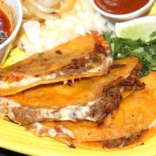 42. Quesabirrias